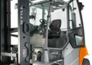 Carrelli elevatori frontali diesel Still RX 70-80/900