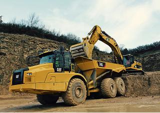 Dumperini articolati Caterpillar 745