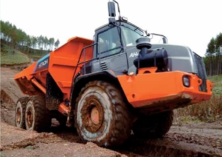Dumperini articolati Hitachi AH400D