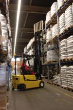 Carrelli elevatori frontali elettrici Yale ERP20VF LWB