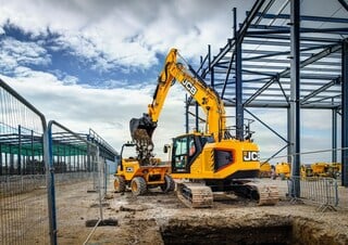Escavatori cingolati JCB 245XR