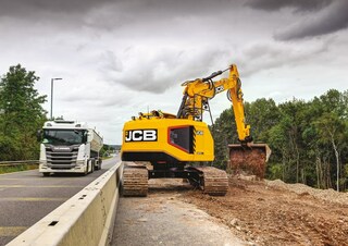Escavatori cingolati JCB 245XR