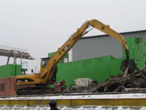 Escavatori cingolati Caterpillar 325 C MH