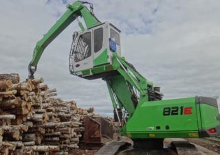 Movimentatori di materiali Sennebogen 821R E