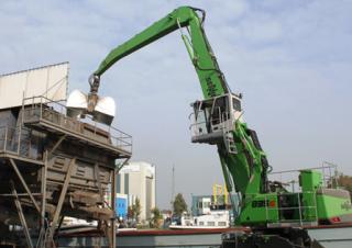 Movimentatori di materiali Sennebogen 835R E 