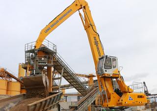 Movimentatori di materiali Sennebogen 835R E 