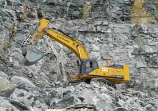 Escavatori cingolati Liugong 975F