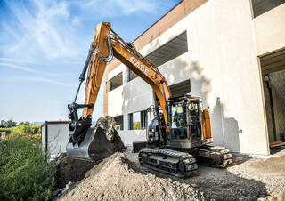 Escavatori cingolati Case CX145D SR