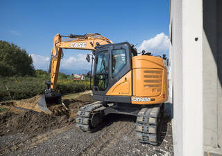 Escavatori cingolati Case CX145D SR