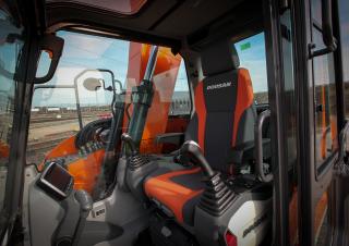 Escavatori cingolati Doosan DX140LCR-5