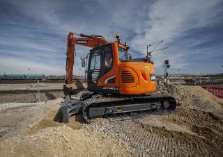 Escavatori cingolati Doosan DX140LCR-3
