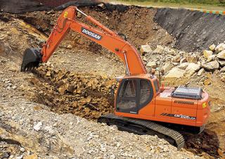 Escavatori cingolati Doosan DX 225LC-3