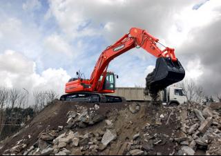 Escavatori cingolati Doosan DX 380 LC