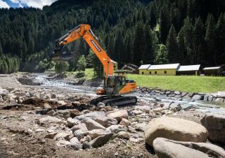 Escavatori cingolati Doosan DX210NLC-7