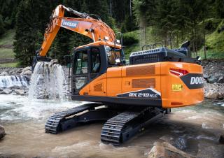 Escavatori cingolati Doosan DX210NLC-7