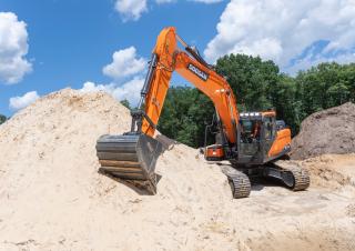 Escavatori cingolati Doosan DX235LC-7