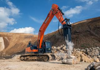 Escavatori cingolati elettrici Doosan DX300LC-5