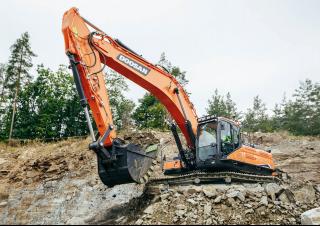 Escavatori cingolati Doosan DX380LC-7