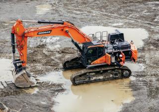 Escavatori cingolati Doosan DX530LC-7