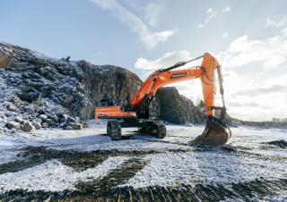 Escavatori cingolati Doosan DX530LC-7