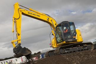 Escavatori cingolati New Holland E140C SR LC