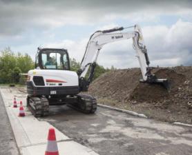 Escavatori cingolati Bobcat E85