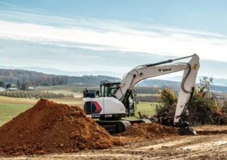Escavatori cingolati Bobcat E145
