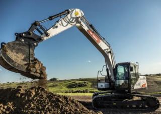Escavatori cingolati Bobcat E165