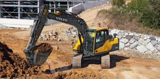 Escavatori cingolati Volvo EC140DL