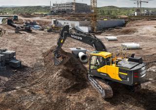 Escavatori cingolati Volvo EC220EL