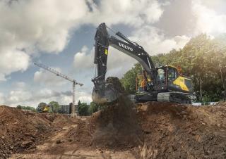 Escavatori cingolati Volvo EC250ERL