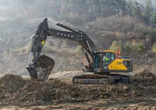 Escavatori cingolati Volvo EC260F L