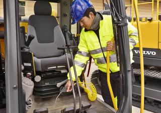 Escavatori cingolati Volvo EC300ELR