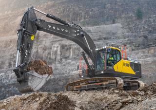 Escavatori cingolati Volvo EC300F NL