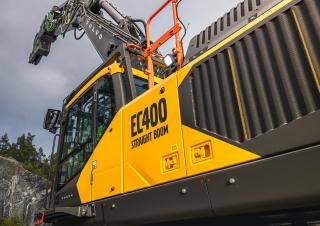 Escavatori cingolati Volvo EC400 Straight Boom NL