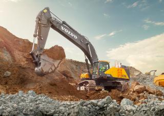Escavatori cingolati Volvo EC750E