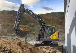 Escavatori cingolati Volvo ECR145F L