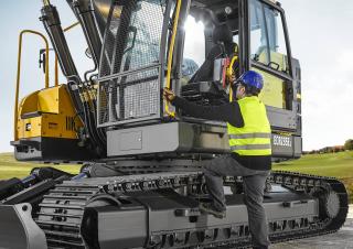 Escavatori cingolati Volvo ECR235EL