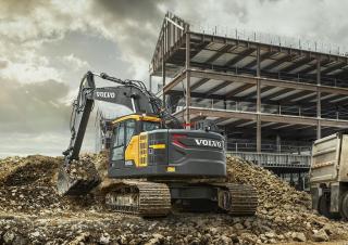 Escavatori cingolati Volvo ECR355ENL