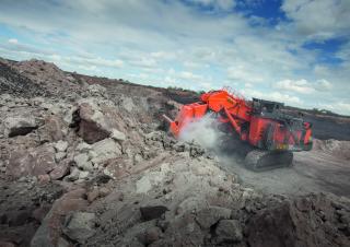 Escavatori cingolati Hitachi EX 8000-6