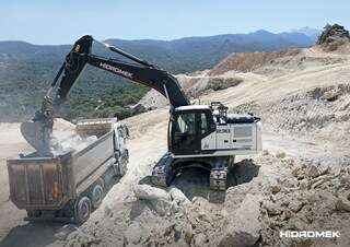 Escavatori cingolati Hidromek HMK 230 LC