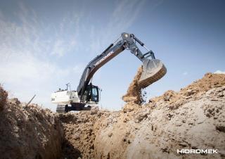 Escavatori cingolati Hidromek HMK 300 LC PLUS