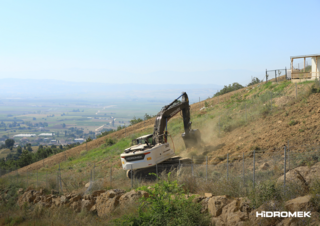 Escavatori cingolati Hidromek HMK 310 LC