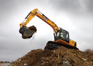 Escavatori cingolati JCB JS180 LC