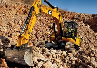 Escavatori cingolati JCB JS240LC