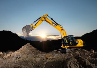 Escavatori cingolati JCB JS260NLC
