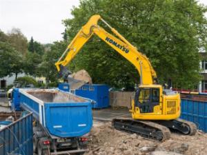 Escavatori cingolati Komatsu PC228ULC-10