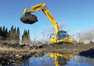 Escavatori cingolati Komatsu PC240LC-11E0