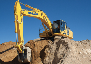 Escavatori cingolati Komatsu PC390LC-11