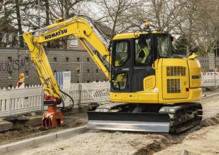 Escavatori cingolati Komatsu PC88MR-11E0